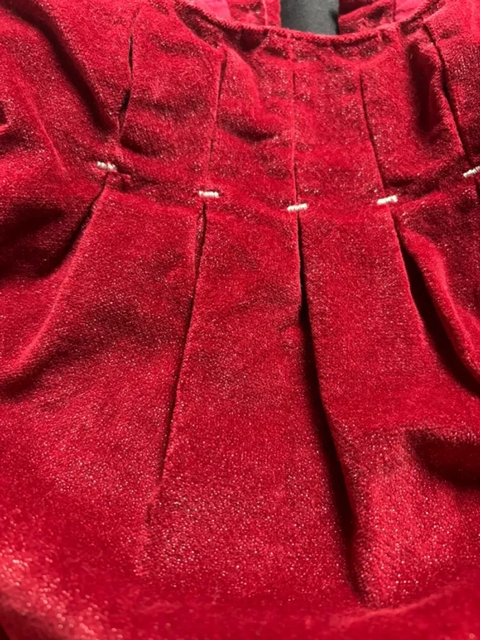 Robe rouge - photo numéro 2