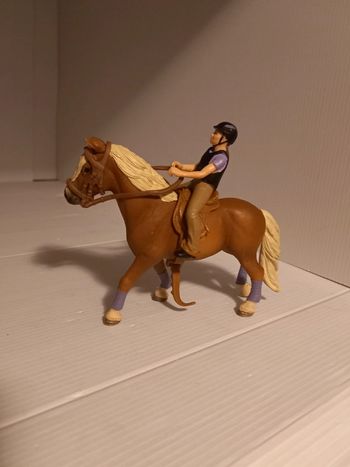 Schleich cavalière