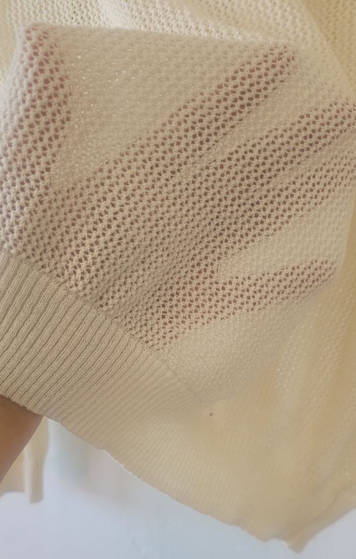 Pull couleur  crème H&M - photo numéro 4