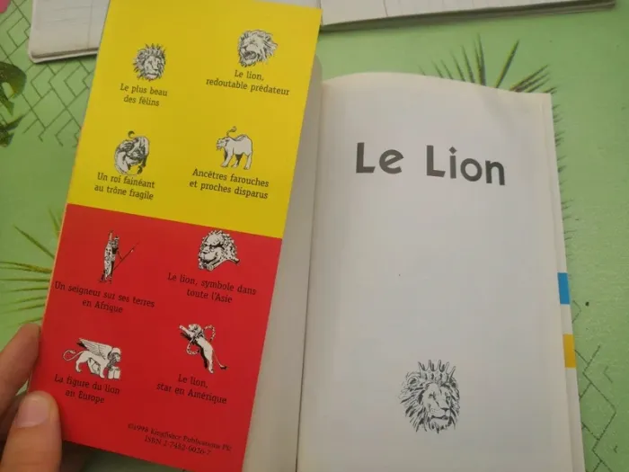 Livre "Le lion" - photo numéro 2