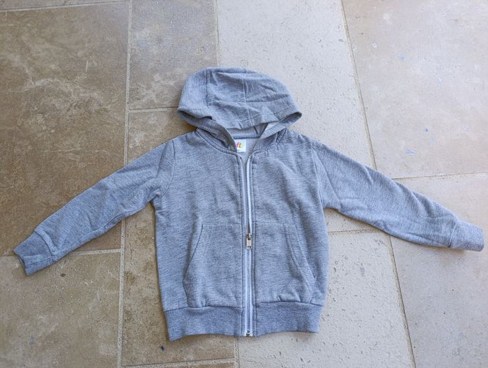 Veste à capuche enfant 4 ans - photo numéro 4