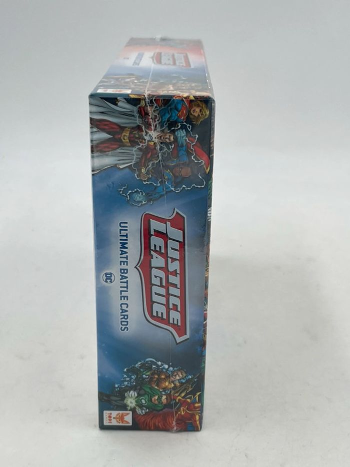 Jeu de société Justice league Ultimate Battle Cards Dc neuf - photo numéro 4