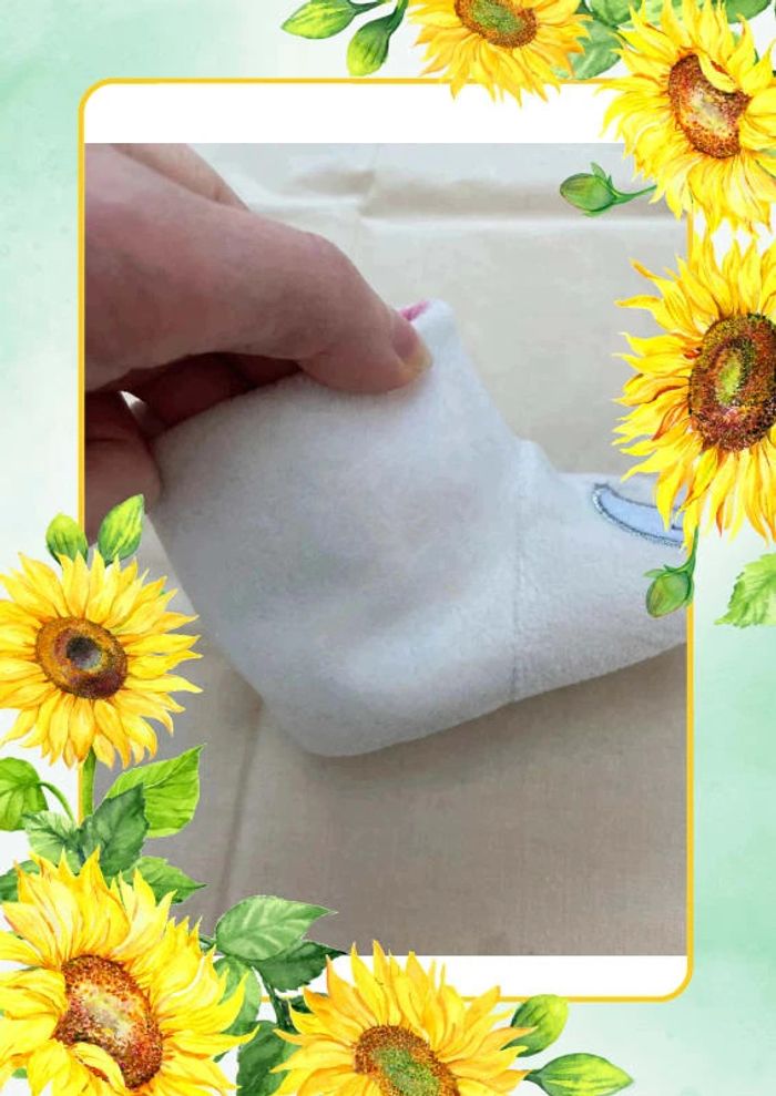 Chaussons blancs roses Gémo 9 12 mois - photo numéro 2