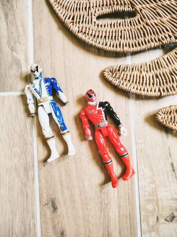 🙅Power rangers Spd space patrol delta lot de 2 figurines ranger rouge et gold white
