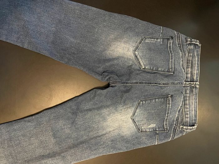 Jean taille 38 - photo numéro 4