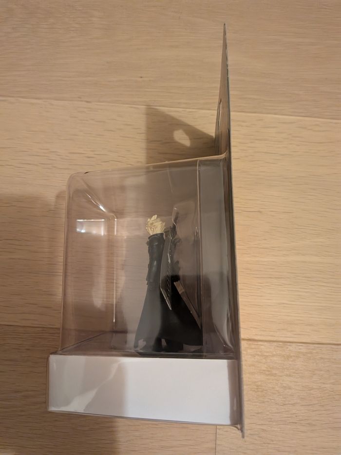 Amiibo cloud joueur 2 final fantasy - photo numéro 2