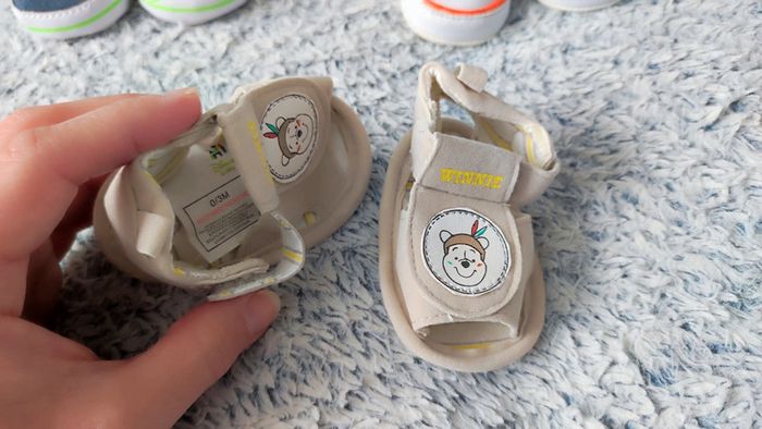 Lot Chaussures 0/3 mois - photo numéro 8
