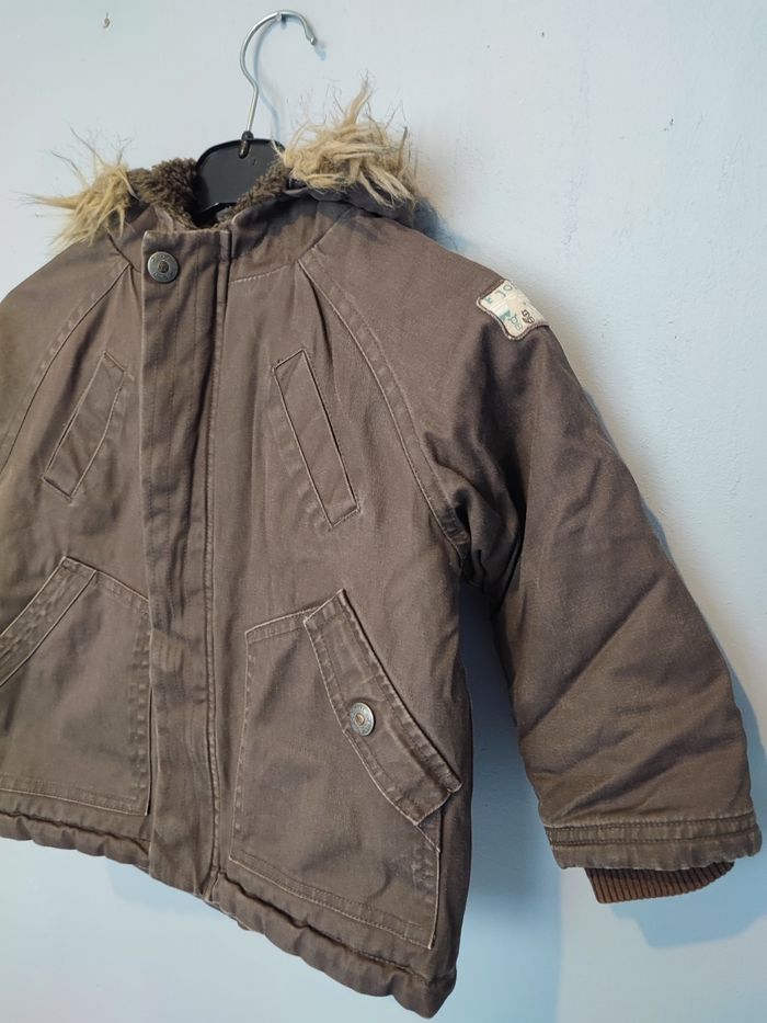 Superbe doudoune fourrée18/ 24 mois - photo numéro 3