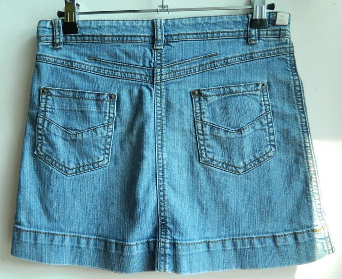 Jupe en jeans T 10 ans "Okaidi" - photo numéro 4