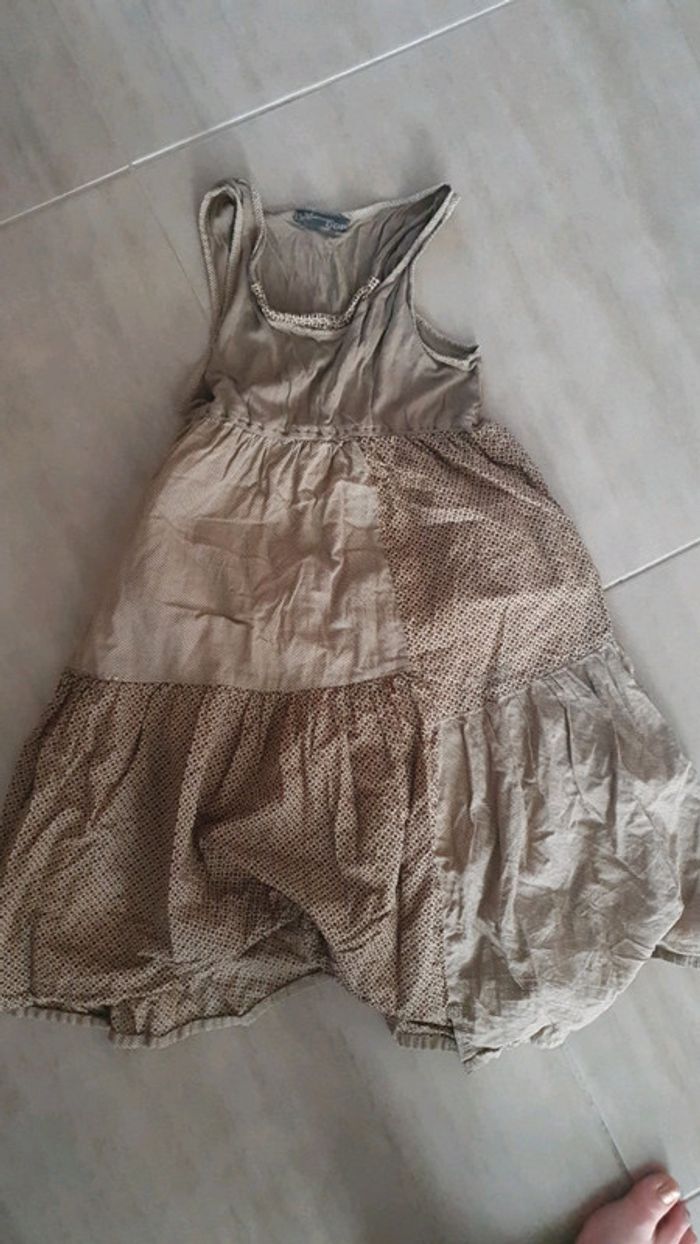 Robe courte