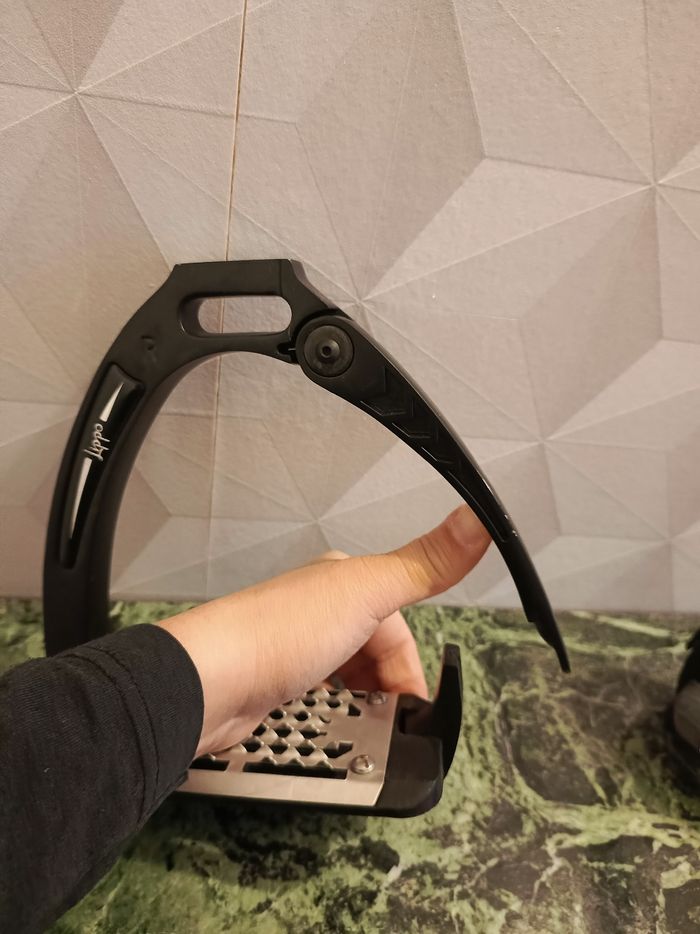 Êtriers de sécurité - photo numéro 4