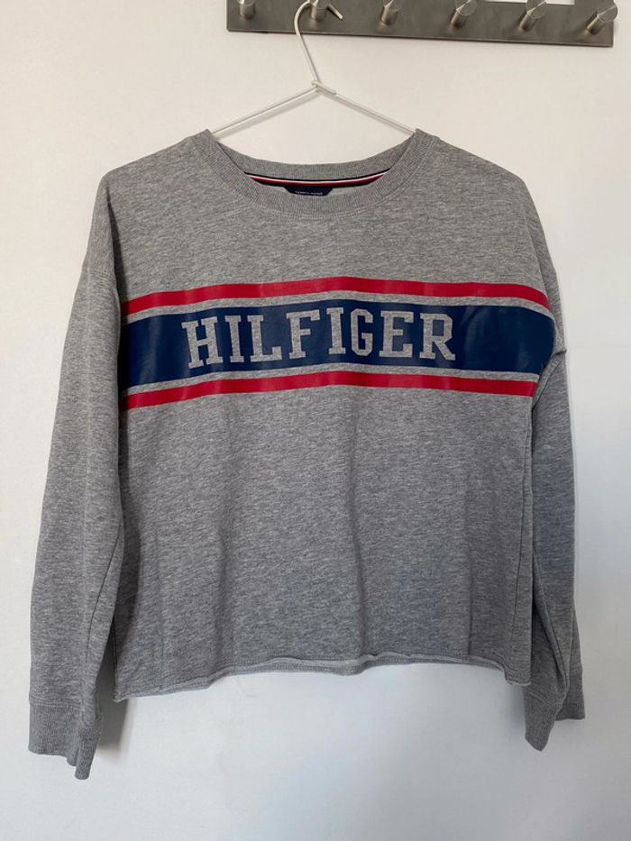 Sweat fin Tommy Hilfiger 12/14 ans