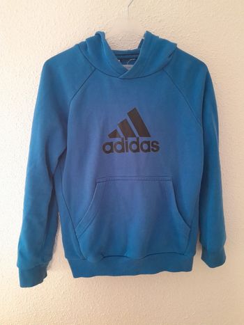 Sweat à capuche Adidas taille 6-7 ans 💞