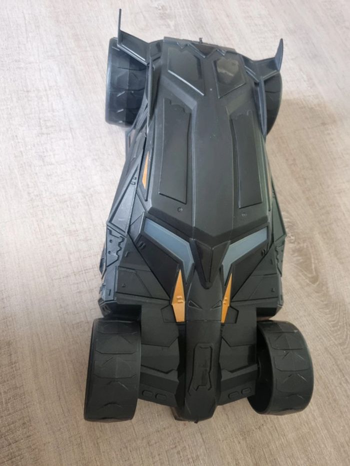 Batmobile + Batman 40cm - photo numéro 4