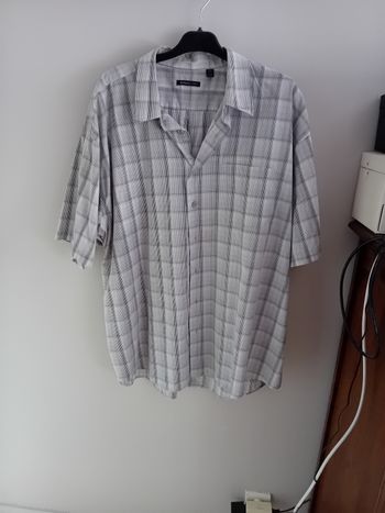 Chemisette manches courtes