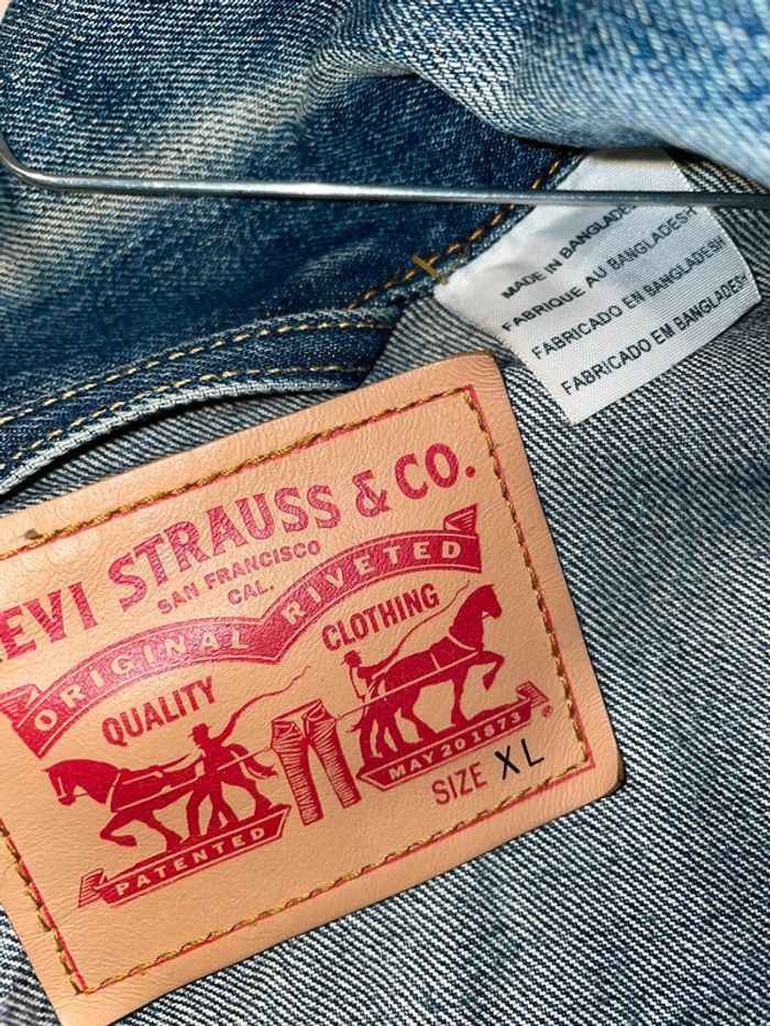 Veste en jean#levi’s#taille XL - photo numéro 3