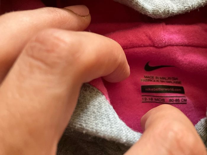 Lot veste Nike et jean 18 mois - photo numéro 2