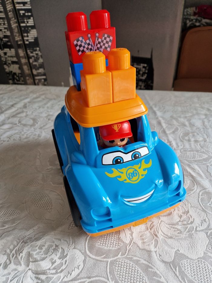 Grosse voiture bleue Megabloks