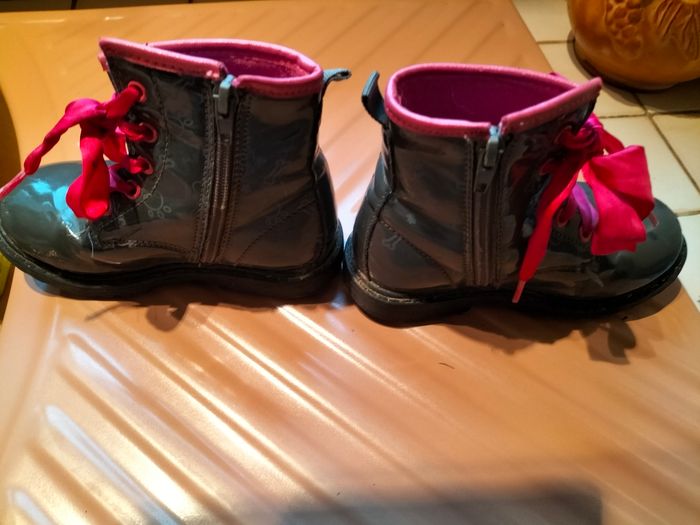 Bottines fille taille 26 - photo numéro 2