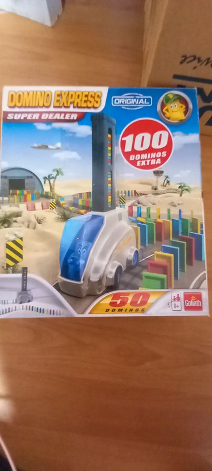 Lot de 2 boîtes domino express