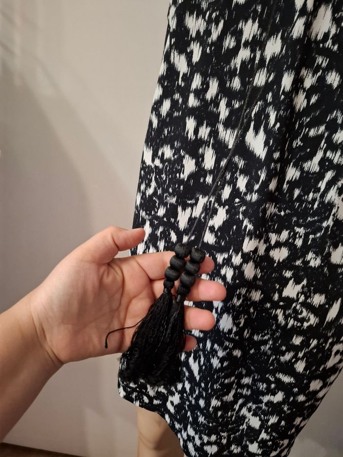 Robe vestido dress mango taille 34 en très bon état - photo numéro 3
