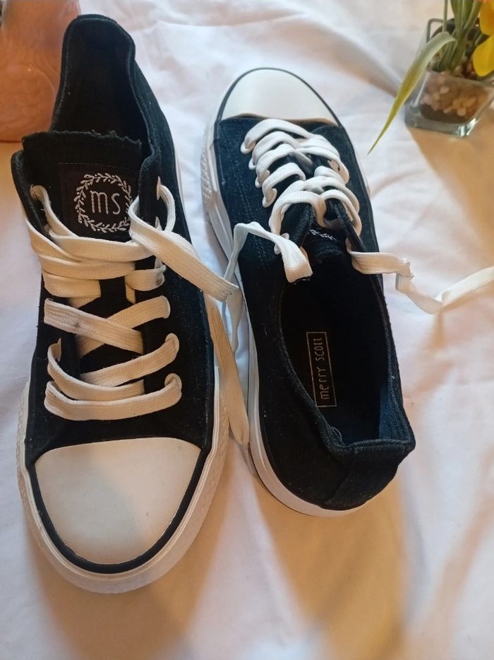 Chaussure ( merry scott - photo numéro 4