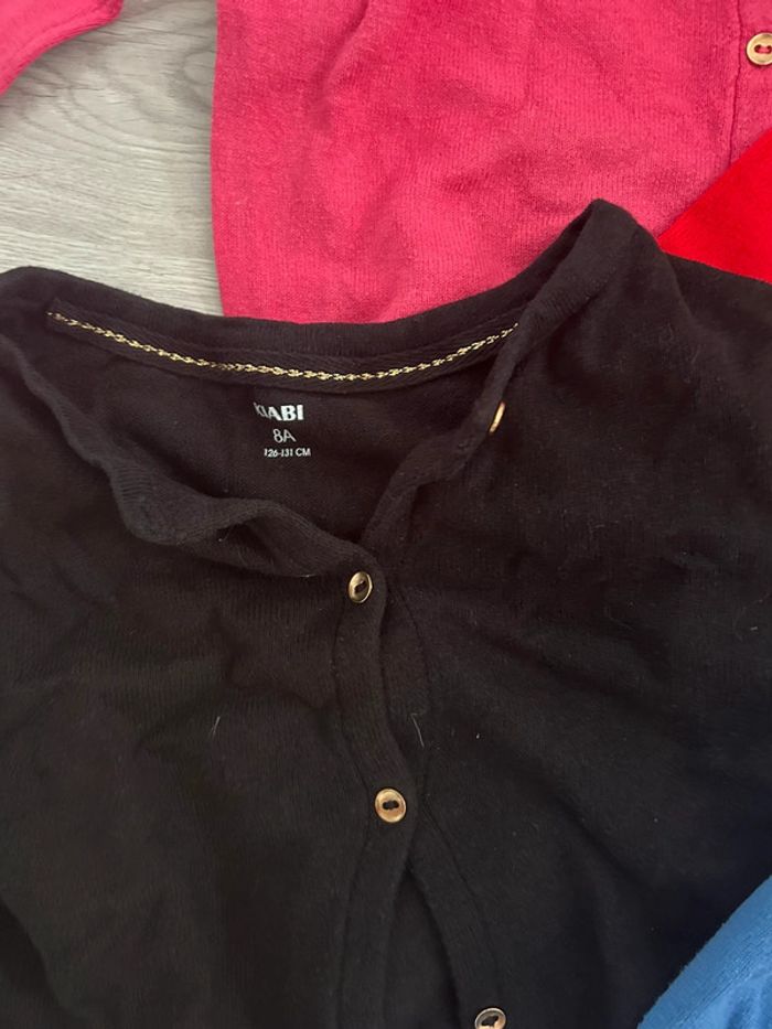 Lot 4 gilets 8 ans - photo numéro 2