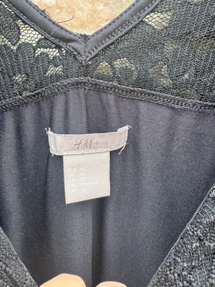 Robe dentelle - photo numéro 4