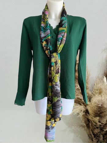 Foulard vintage long - motif floral peint - tons verts et jaunes