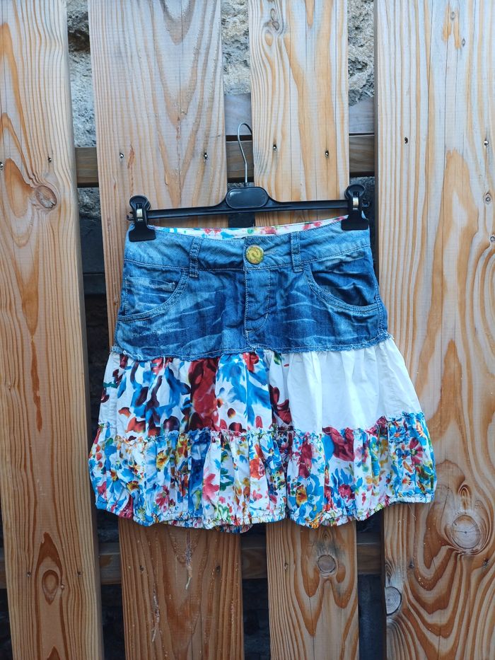 Jolie jupe mi jean mi imprimé Desigual taille 34 - photo numéro 2