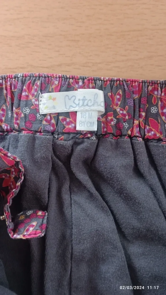 Pantalon et tee shirt - photo numéro 4