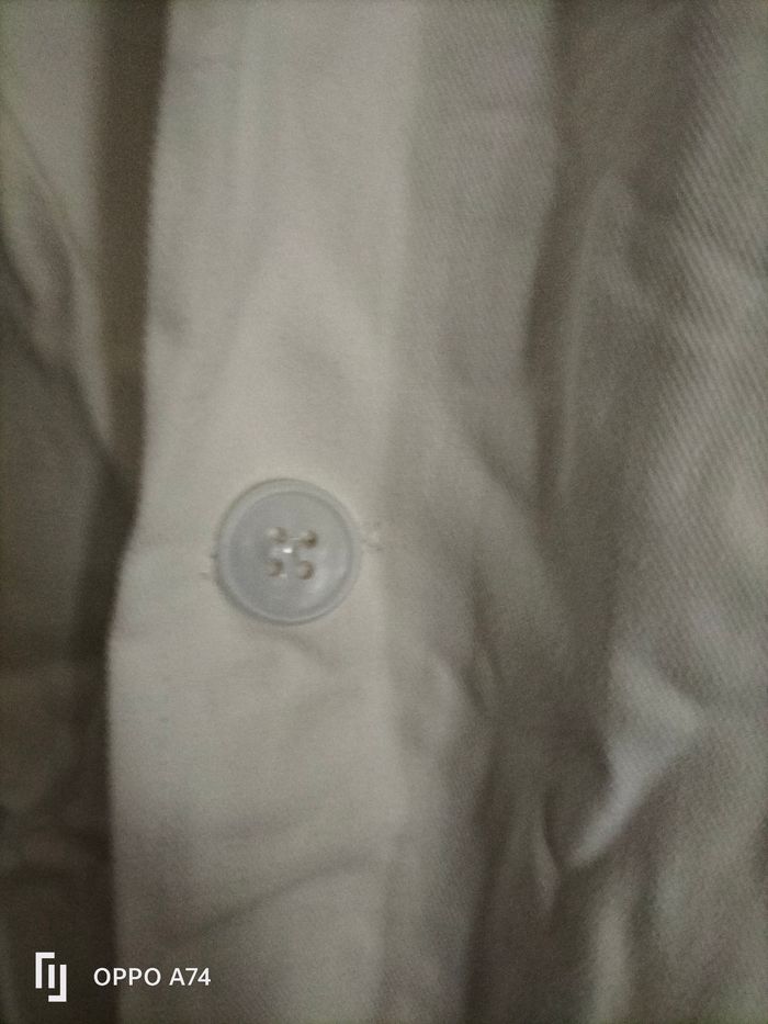 Blouse neuve - photo numéro 4