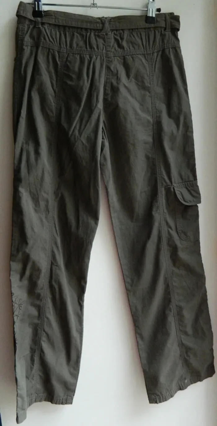 Pantalon brodé T 14 ans - photo numéro 2