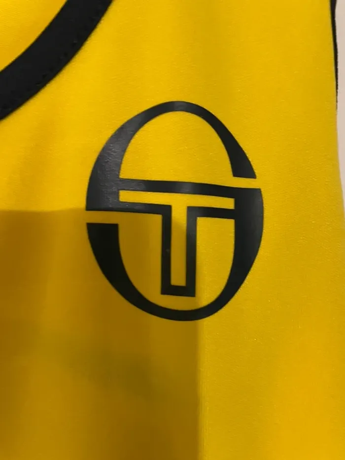 Débardeur de sport Sergio Tacchini taille S -36 neuf sans étiquette - photo numéro 6