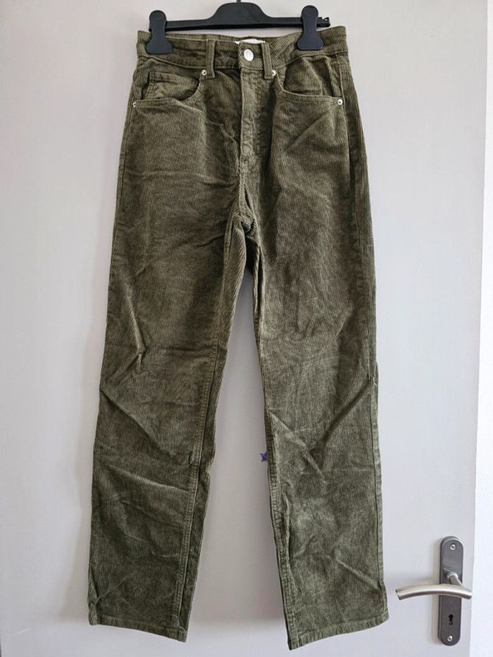 Pantalon velours côtelé H&M Taille 40 et Taille 36 - photo numéro 5