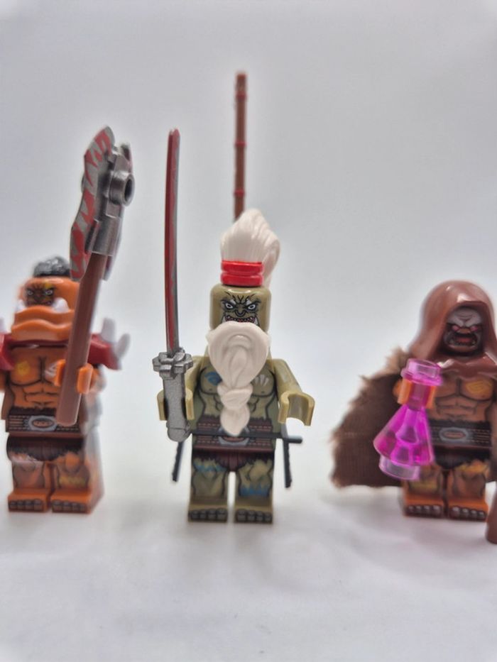 Figurines type lego 4 soldats orcs World Of Warcraft / seigneur des anneaux - photo numéro 2