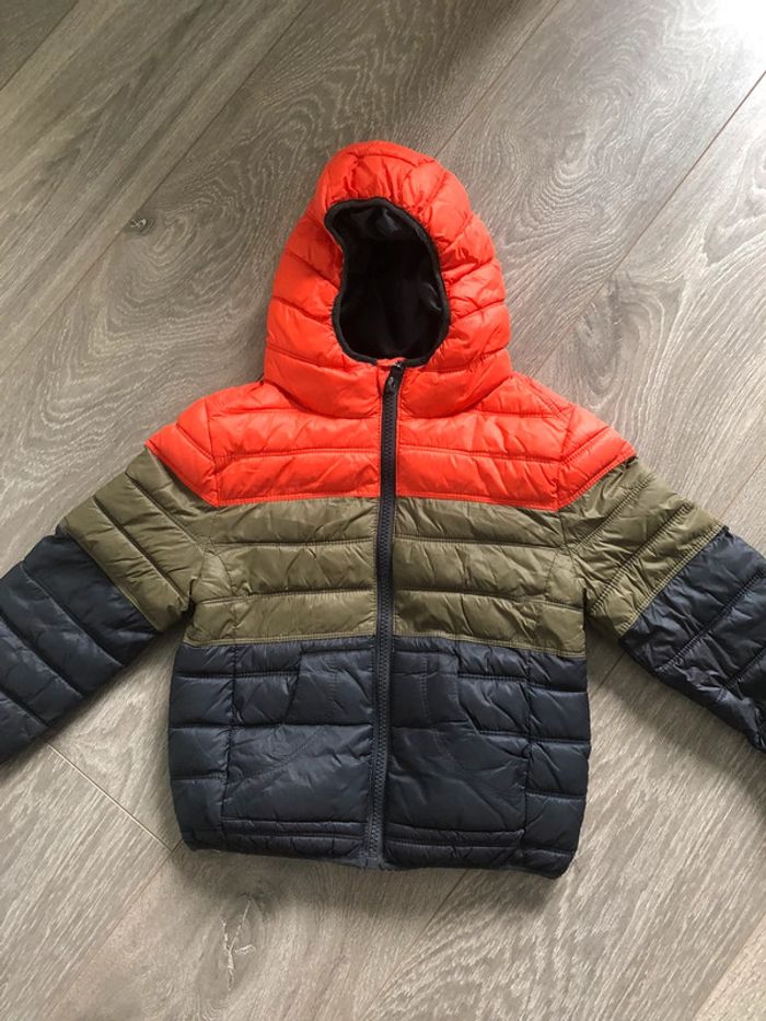 Manteau Anorak Doudoune parka de la marque Mango MNG taille 4/5 ans - photo numéro 2