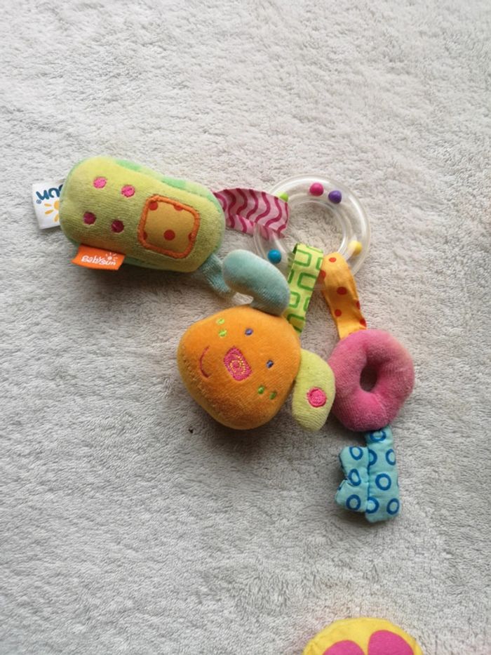 Lot 5 jouets bébé - photo numéro 2