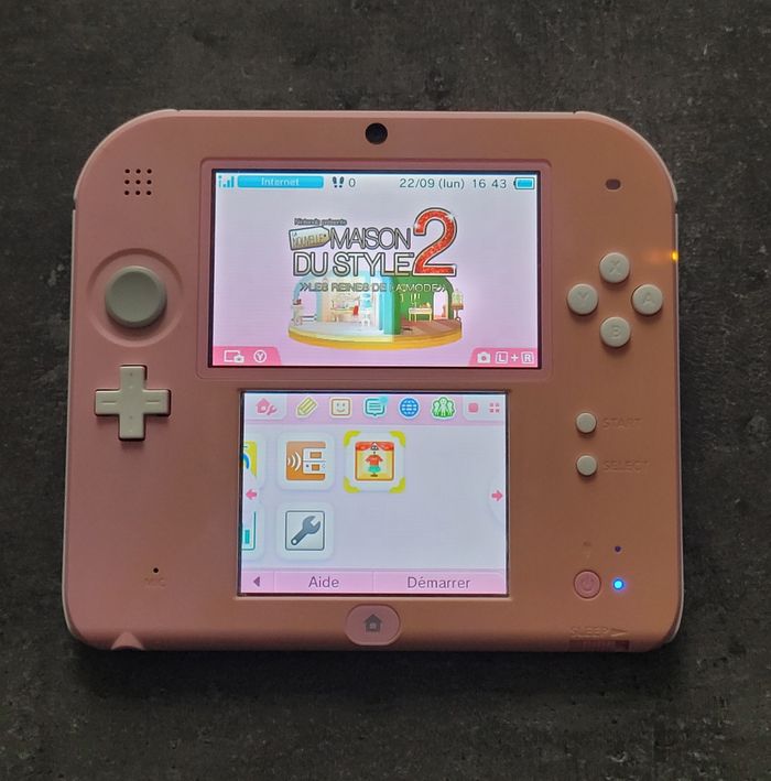 Nintendo 2DS - photo numéro 2