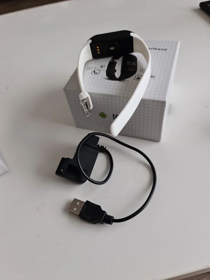 Montre connectée - photo numéro 4