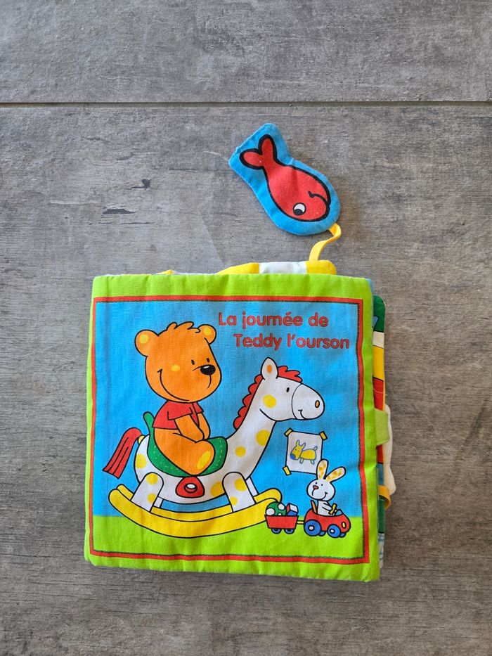 Livre éveil bébé