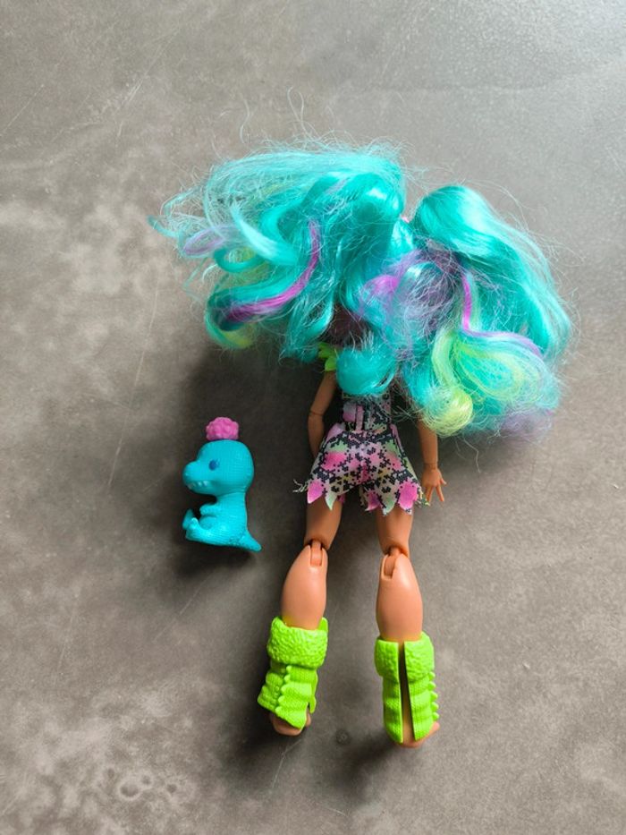 Poupée - photo numéro 2