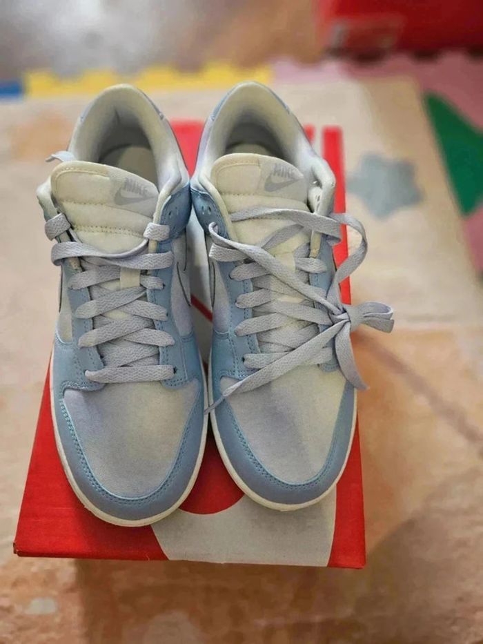 Nike Dunk Low Cobalt Taille 38.5 - photo numéro 2