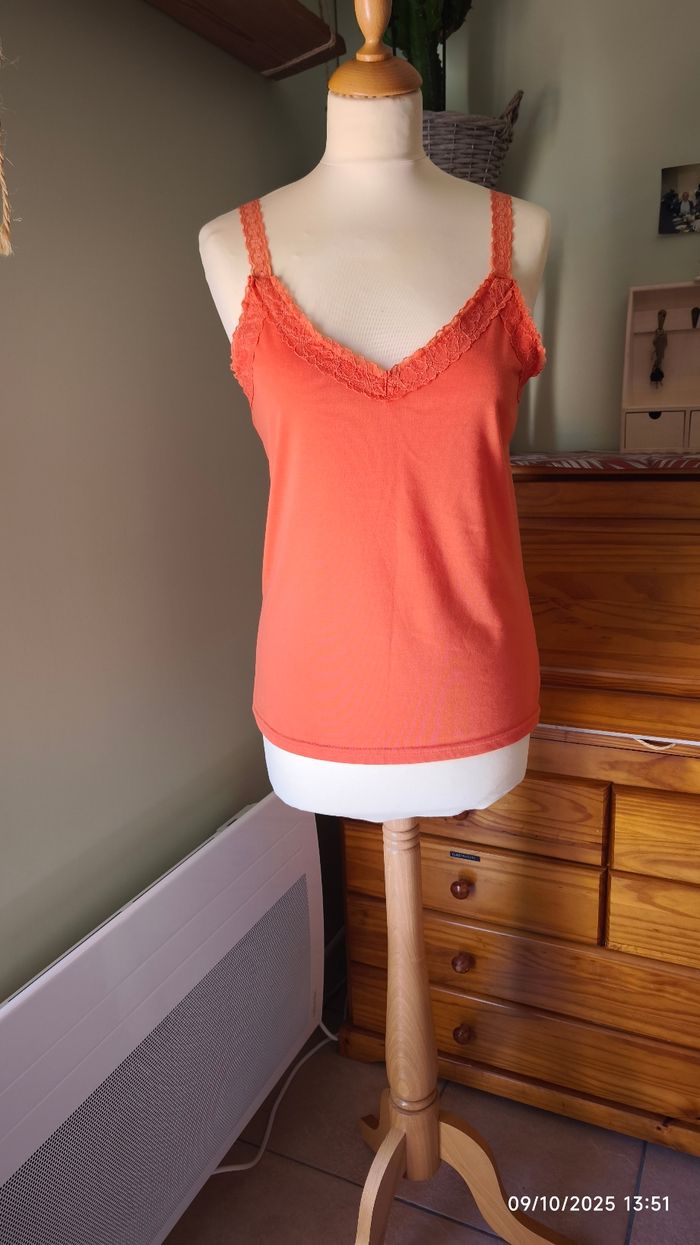 Top à bretelles dentelle orange T. 4 - photo numéro 2