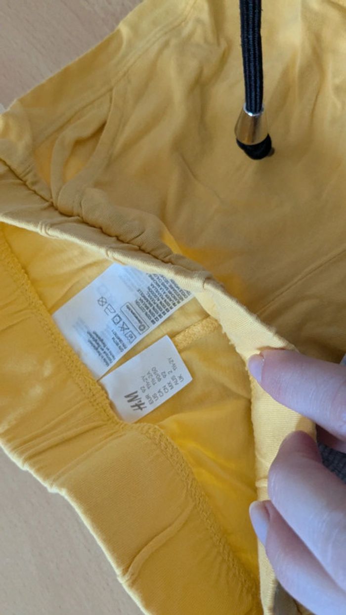 Shorts h&m 18 24 mois - photo numéro 3