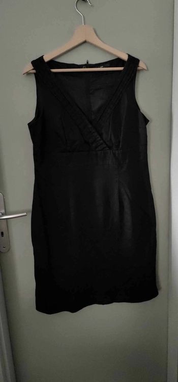👗Robe noire T42 H&M
