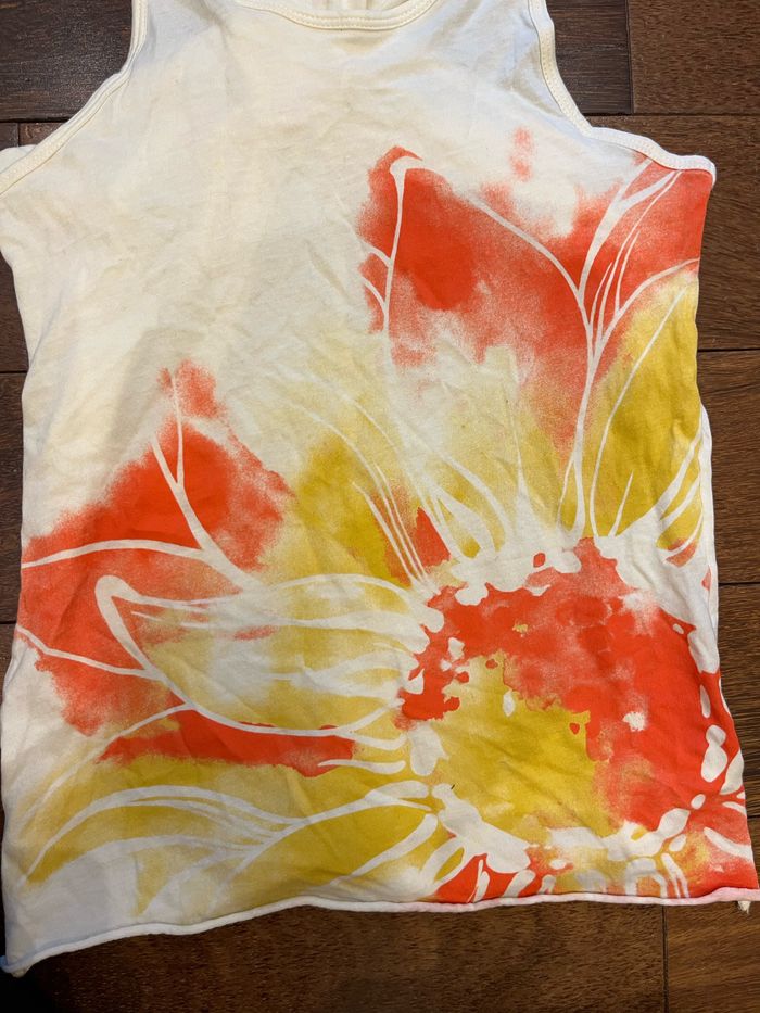 Débardeur jaune pale imprimé fleur taille 7-8 ans sisley - photo numéro 6