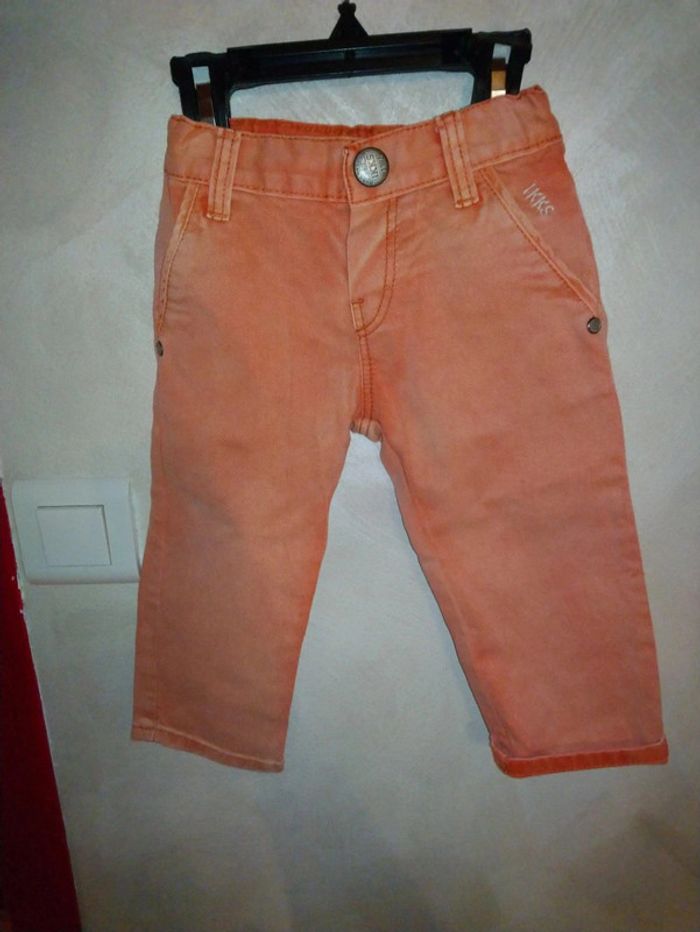 Superbe jeans orange bicolore ikks taille 12 mois