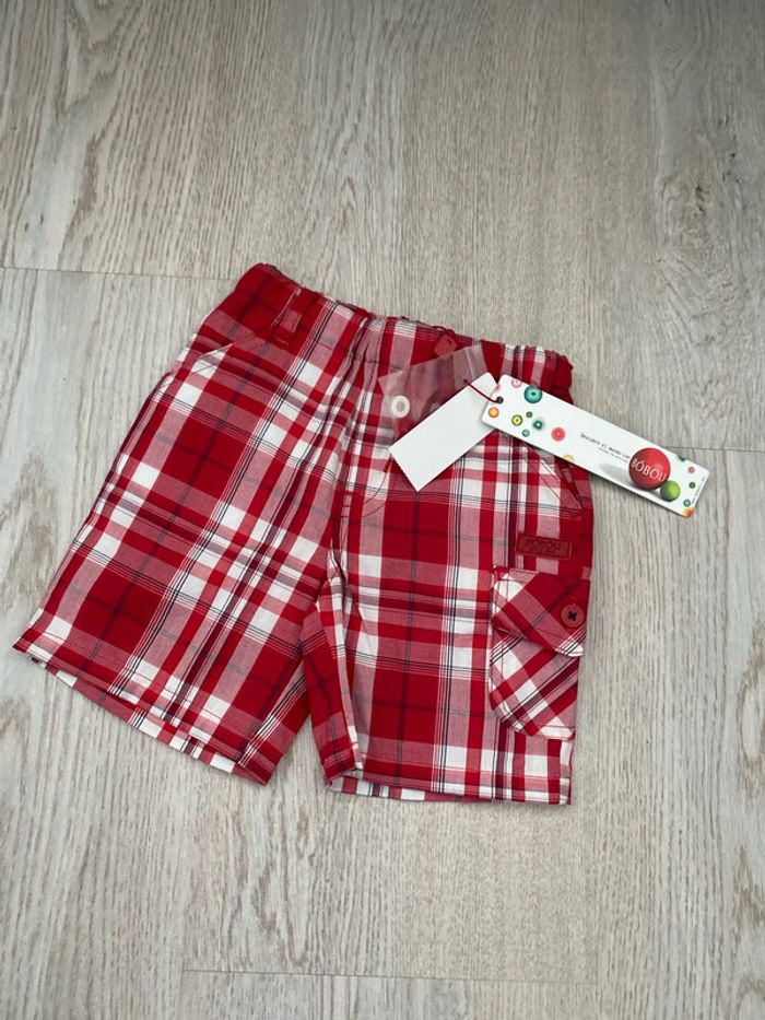 Short bermuda, marque Boboli, taille 6 mois, neuf