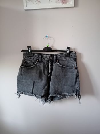 Short en jean noir
